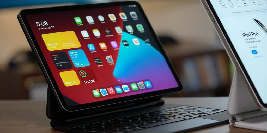 [ad_1] Widgets reprezintă elemente esențiale pentru optimizarea utilizării dispozitivelor iPad, oferindu-ți acces rapid la informații utile, precum vreme, calendar, baterie sau muzică