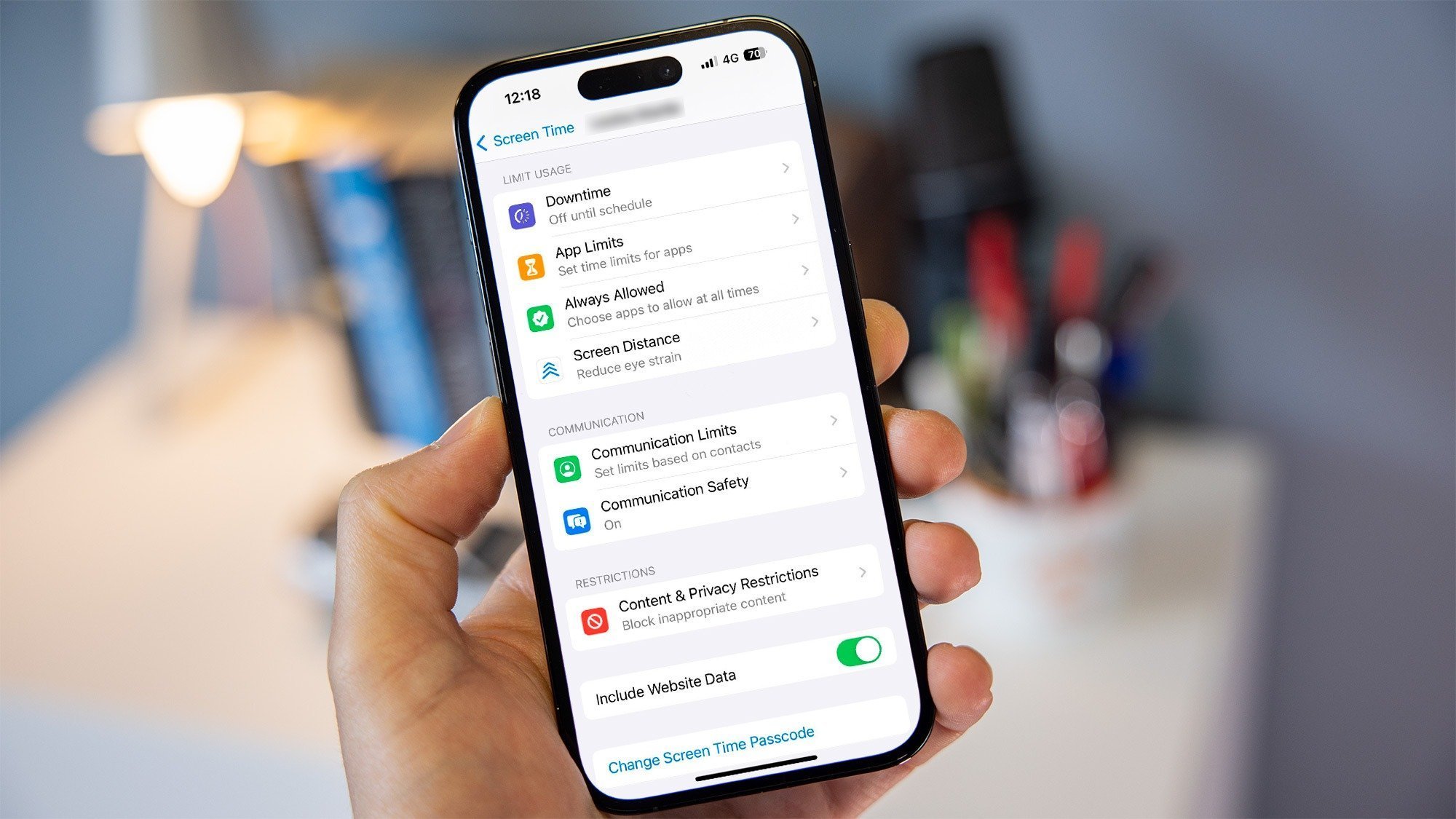 [ad_1] Partajarea familială reprezintă una dintre cele mai utile funcții ale ecosistemului Apple, facilitând gestionarea eficientă a abonamentelor, cumpărăturilor și spațiului de stocare iCloud pentru grupuri familiale