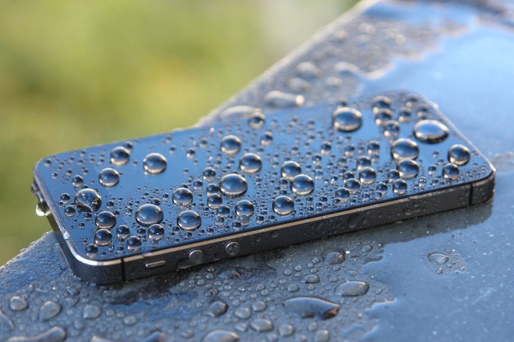 iphone-ud.jpg