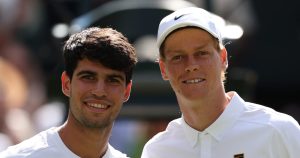 Iată o reformulare a titlului: “Meciul dintre Carlos Alcaraz și Jannik Sinner la US Open: Prezentarea generală, programul și modalitatea de vizionare a unei finale care va stabili un nou punct de referință în turneele Grand Slam de tenis”