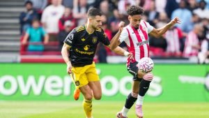 Brentford învinge Manchester United cu 2-1, disponibil acum pe VOYO! Sesko reușește primul său gol în Premier League.