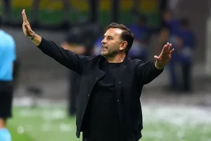 Okan Buruk: “Este timpul să ne ridicăm capul”