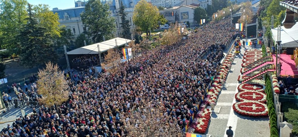 [ad_1] Primăria Iași a achiziționat zece unități de igienă, echipate cu toalete și cabine de duș cu apă caldă, care vor fi instalate în principalele zone frecventate de pelerini în timpul evenimentului dedicat Sfintei Parascheva