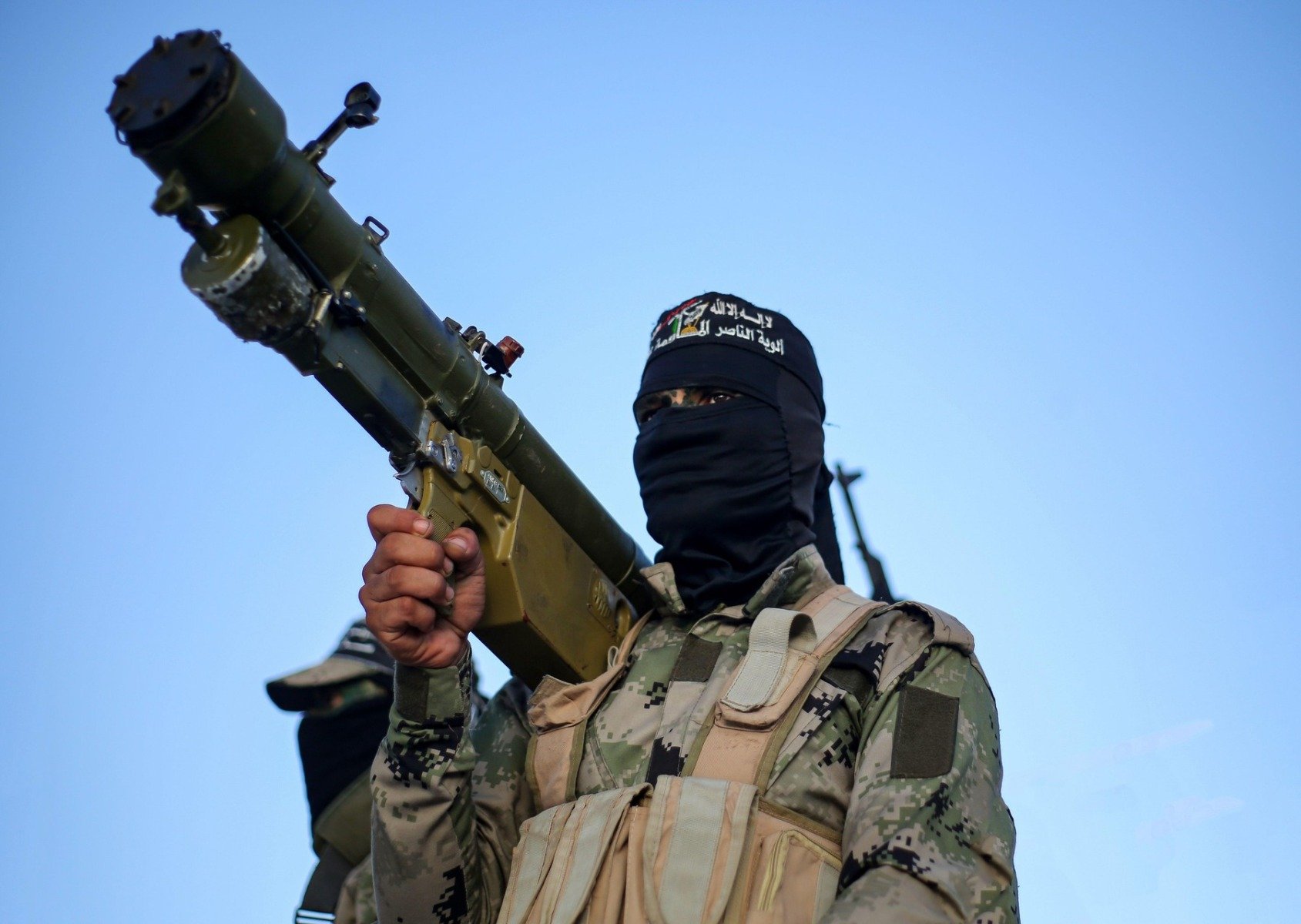 [ad_1] Guvernul libanez a aprobat vineri un plan al armatei pentru dezarmarea grupării Hezbollah, însă nu a stabilit termenul pentru realizarea operațiunii, conform informațiilor furnizate de agenția Reuters, citată de o agenție de știri națională