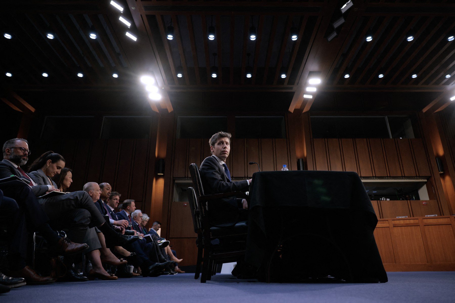 [ad_1] În ultimele luni, discursul din Silicon Valley privind inteligența artificială generală (AGI) a suferit o schimbare semnificativă