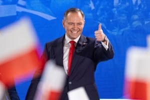 Președintele Poloniei, Karol Nawrocki, efectuează prima sa vizită la Casa Albă, evidențiind diferențele diplomatice între el și fostul premier Donald Tusk