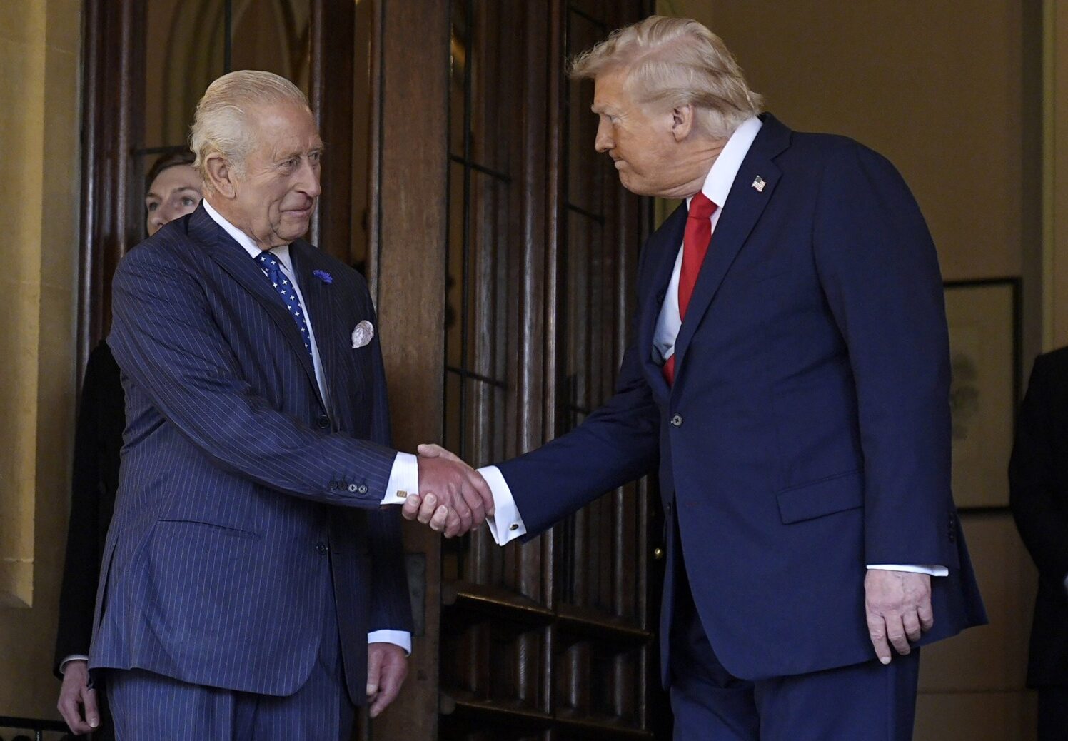 Directorul unui muzeu american își părăsește funcția pentru că a refuzat să îndeplinească solicitarea fostului președinte Donald Trump de a oferi regelui Charles al III-lea o sabie din colecție
