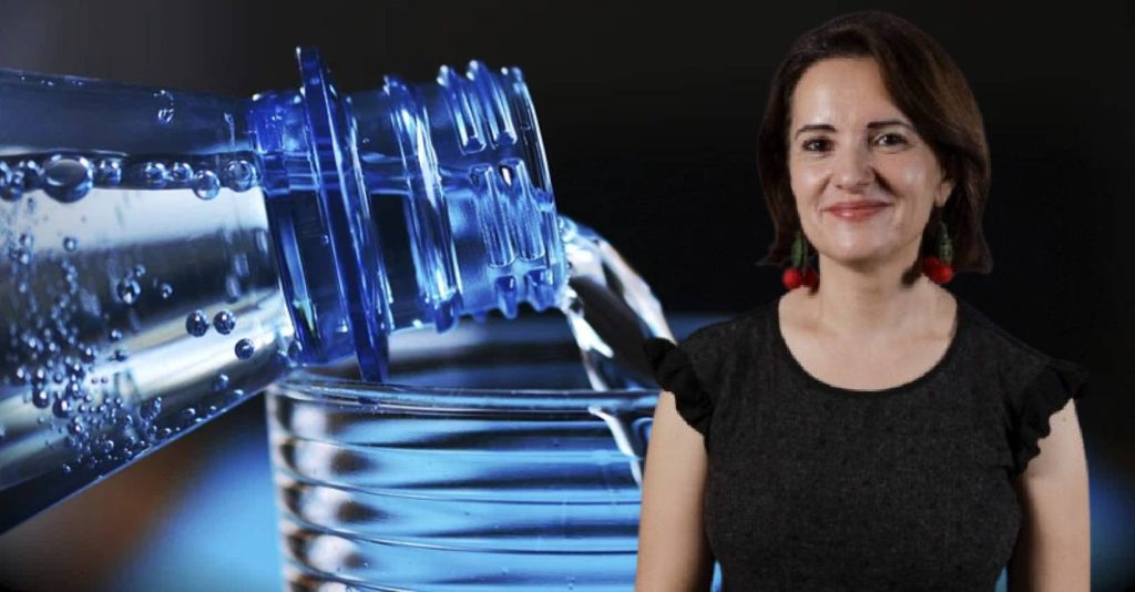 Apa plată versus apă minerală: Ghid detaliat pentru o hidratare benefică / Nutriționist Tania Fântână: „Unele ape minerale au un conținut ridicat de sodiu, lucru care poate fi nociv pentru copiii mici, hipertensivi sau persoanele cu probleme renale”