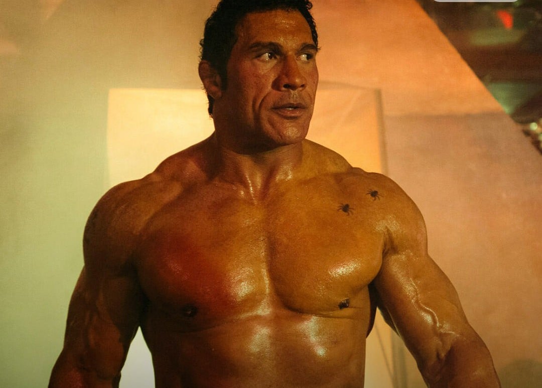 the-smashing-machine-dwayne-johnson.jpg
