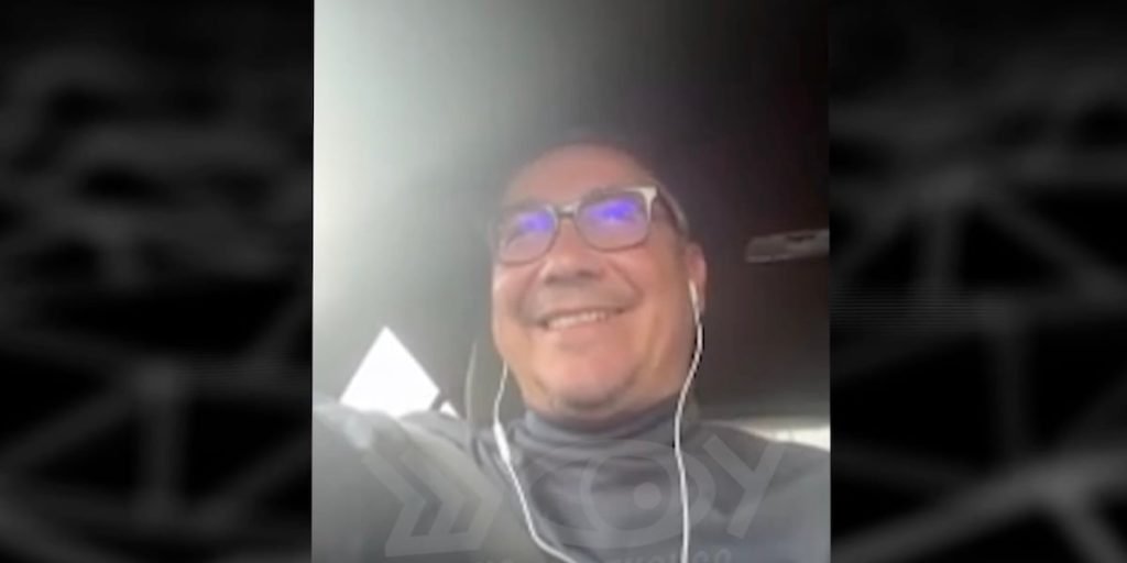 VIDEO: Ponta a fost păcălit de doi comedianți ruși care s-au dat drept Poroșenko; recomandări pentru evitarea Oanei Țoiu, descrisă ca fiind mai rău decât Maia Sandu; Ponta, despre impresiile sale referitoare la Vlad Plahotniuc