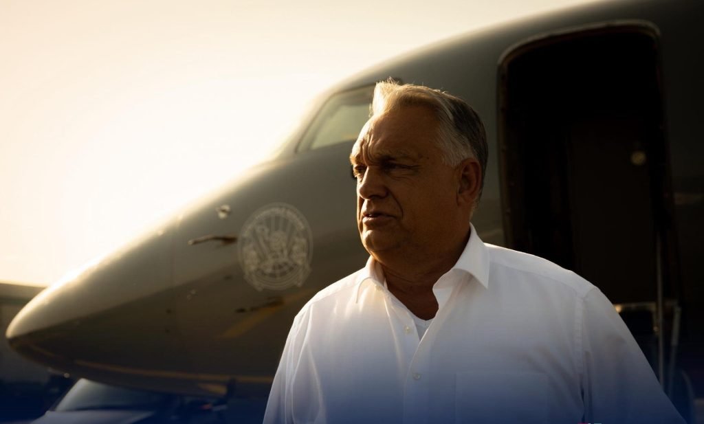 viktor-orban-avion.jpg