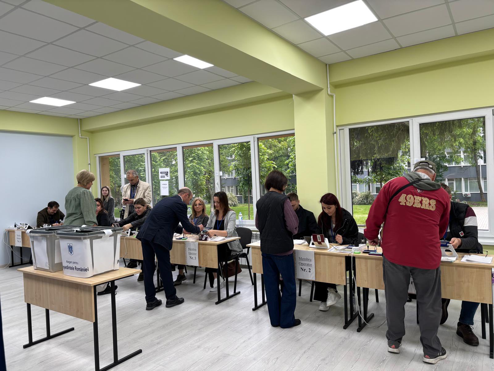 În România sunt disponibile 23 de secții de votare pentru alegerile legislative din Republica Moldova, cu o așteptare de aproximativ 30.000 de alegători.