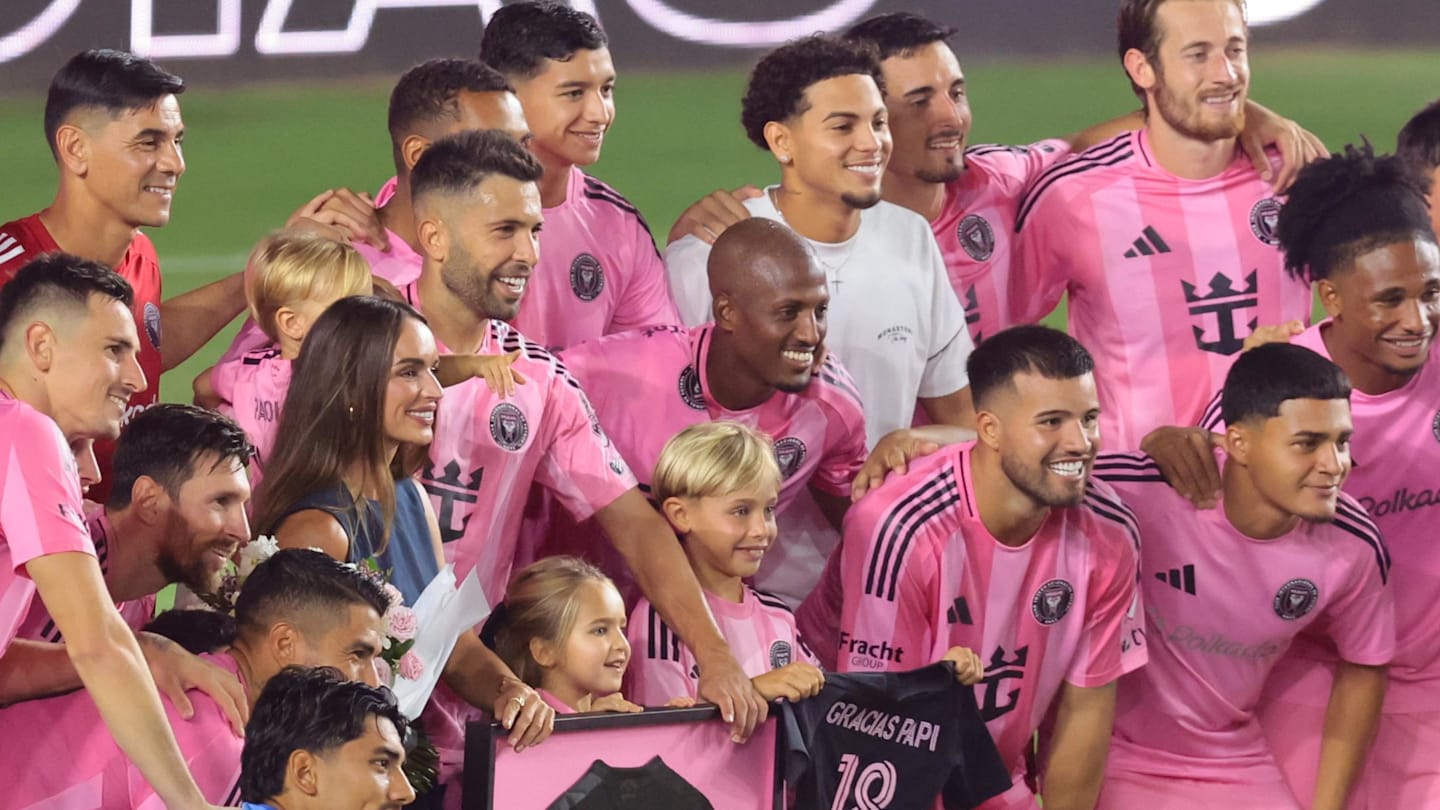 Echipele de fotbal se așteaptă să-l sprijine pe Messi pentru a câștiga titlul de Gheata de Aur.