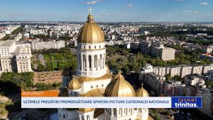 Ultimile pregătiri înainte de sfințirea picturii Catedralei Naționale se desfășoară în această perioadă.

Sau
Etapele finale ale pregătirilor pentru sfințirea operei de artă a Catedralei Naționale sunt în plină desfășurare.

Sau
Pregătirile de sfârșit înaintea evenimentului de sfințire a picturii din Catedrala Națională sunt în curs de finalizare.

Toate variantle reflectă ideea principală a titlului inițial, folosind cuvinte sinonime și reformulări pentru a oferi perspective diferite asupra evenimentului.