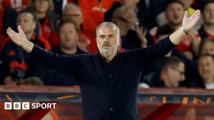 Nottingham Forest pierde, Villa și Palace câștigă în Europa și Conference League