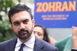 Un politician refuză să laude inițiativa lui Trump pentru un acord de pace în Gaza, probabil dorind ca Israelul să fi cedat în schimb.