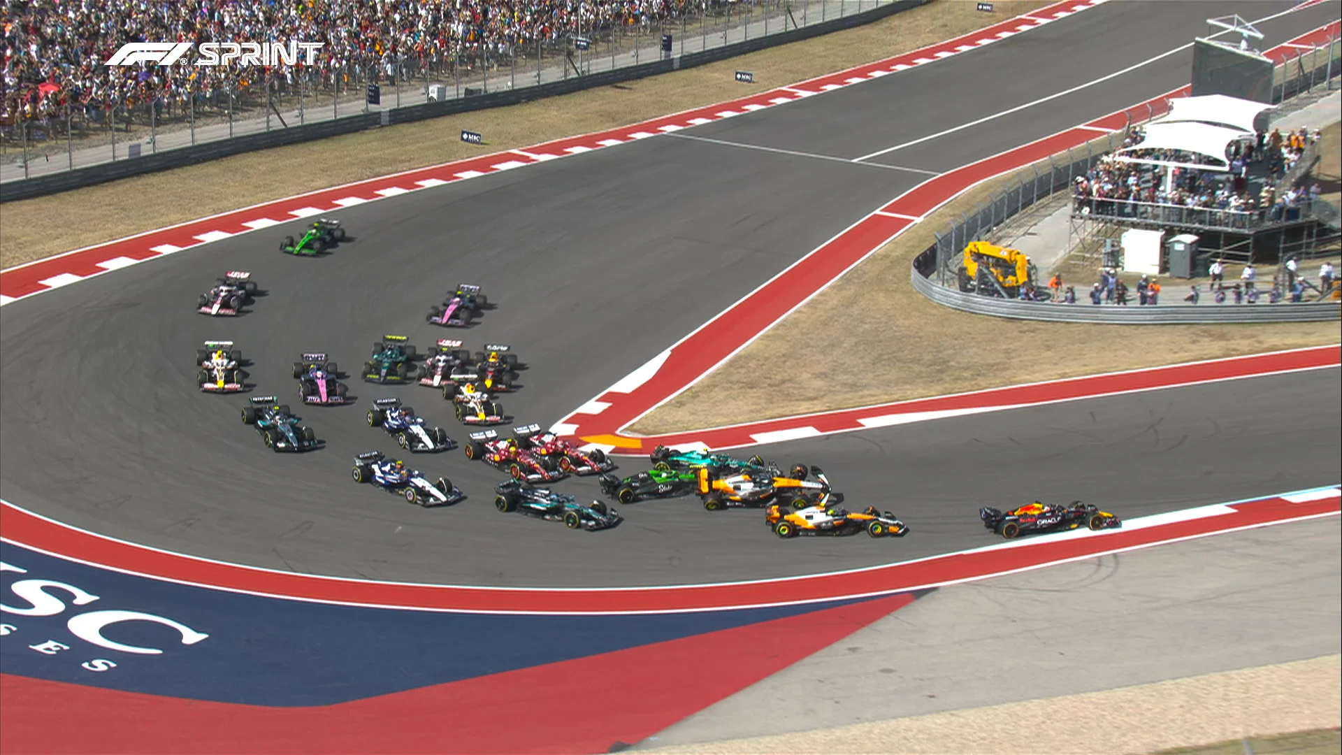 Piastri și Norris, eliminați după coliziune la Virajul 1