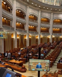 AUR contestă la CCR legea pensiilor private: „Guvernul Bolojan confiscă pensiile românilor din pilonul II și III”