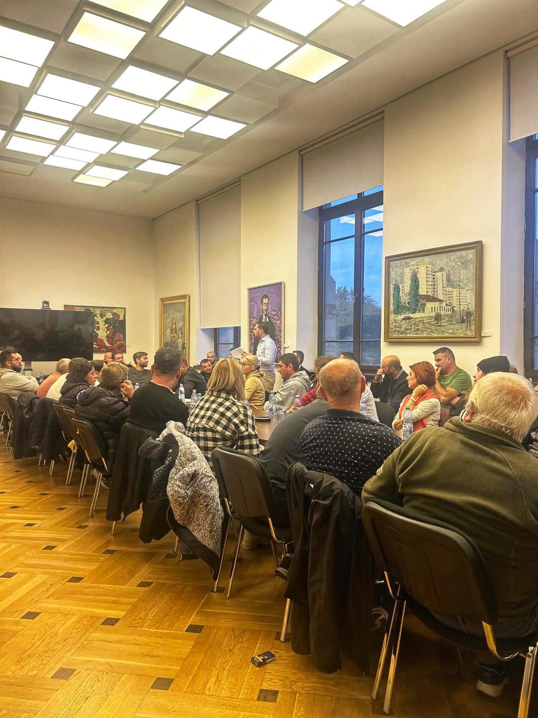 Primarul Stelian Bujduveanu, întâlnire cu proprietarii imobilului afectat de explozie