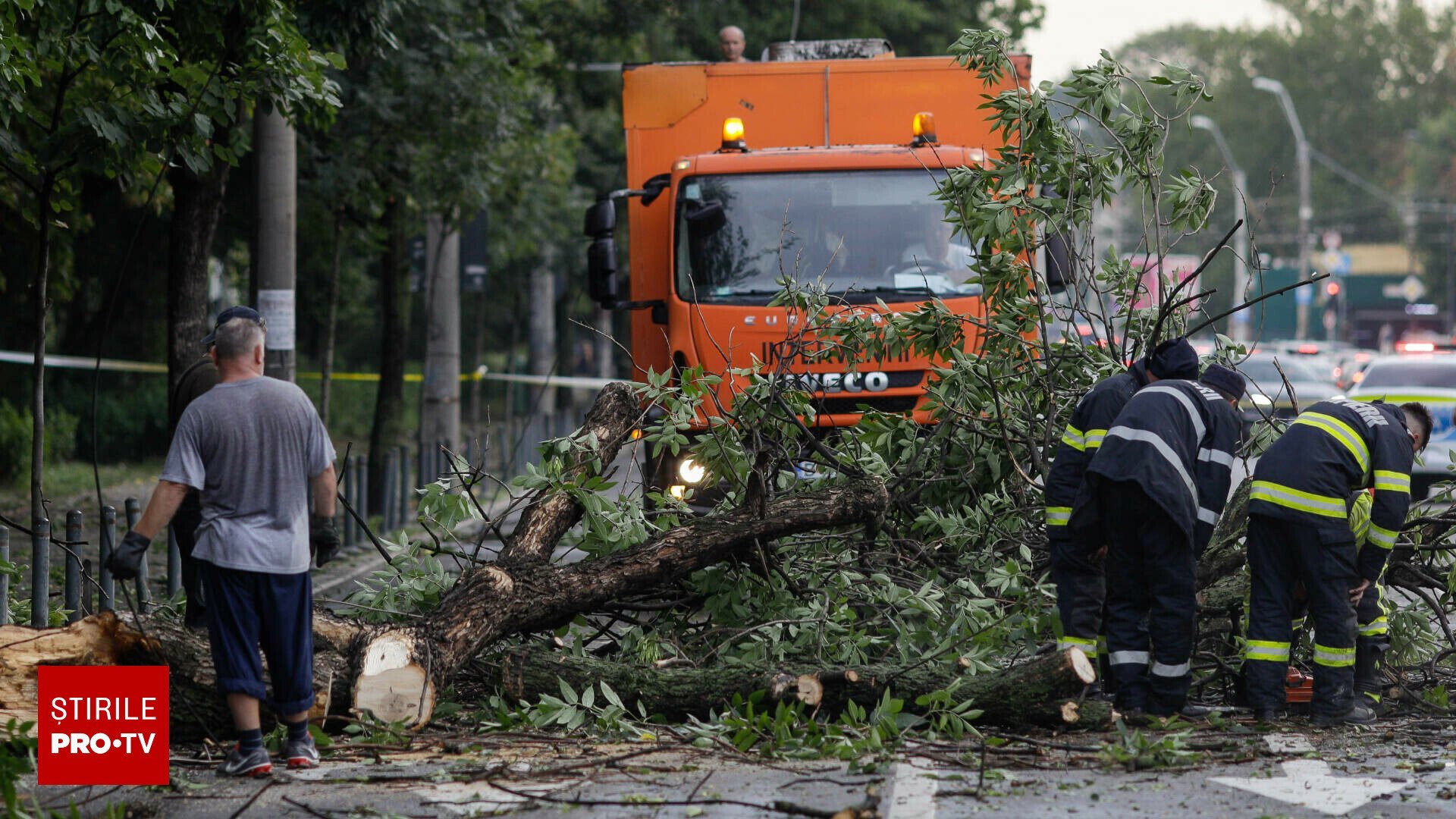 Ciclonul Barbara: Cod roșu prelungit în Constanța