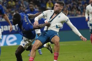 Rezultatul este egal, meciul dintre El Oviedo si Espanyol se încheie la pauză fără a marca niciun gol.