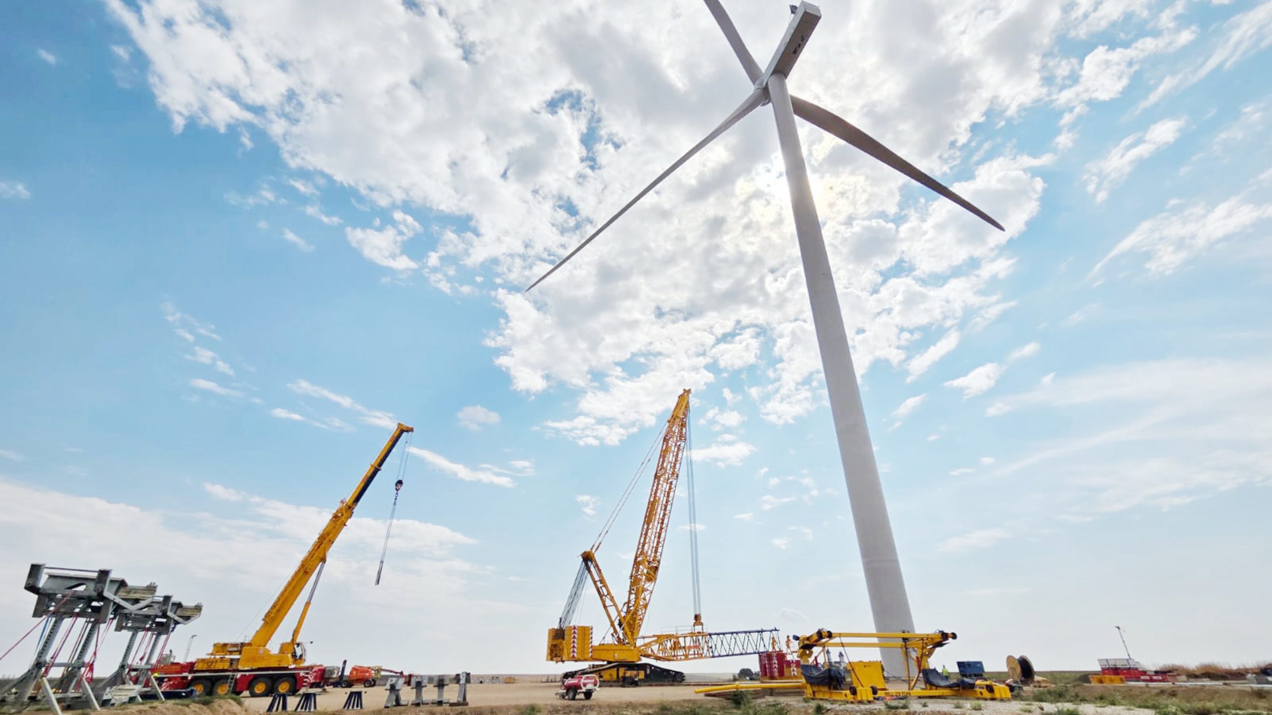 [ad_1] Apple continuă să își extindă portofoliul de energie regenerabilă în Europa, iar pentru prima dată include și România pe harta proiectelor susținute direct de companie