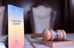 CCR examinează azi noua lege a pensiilor pentru magistrați