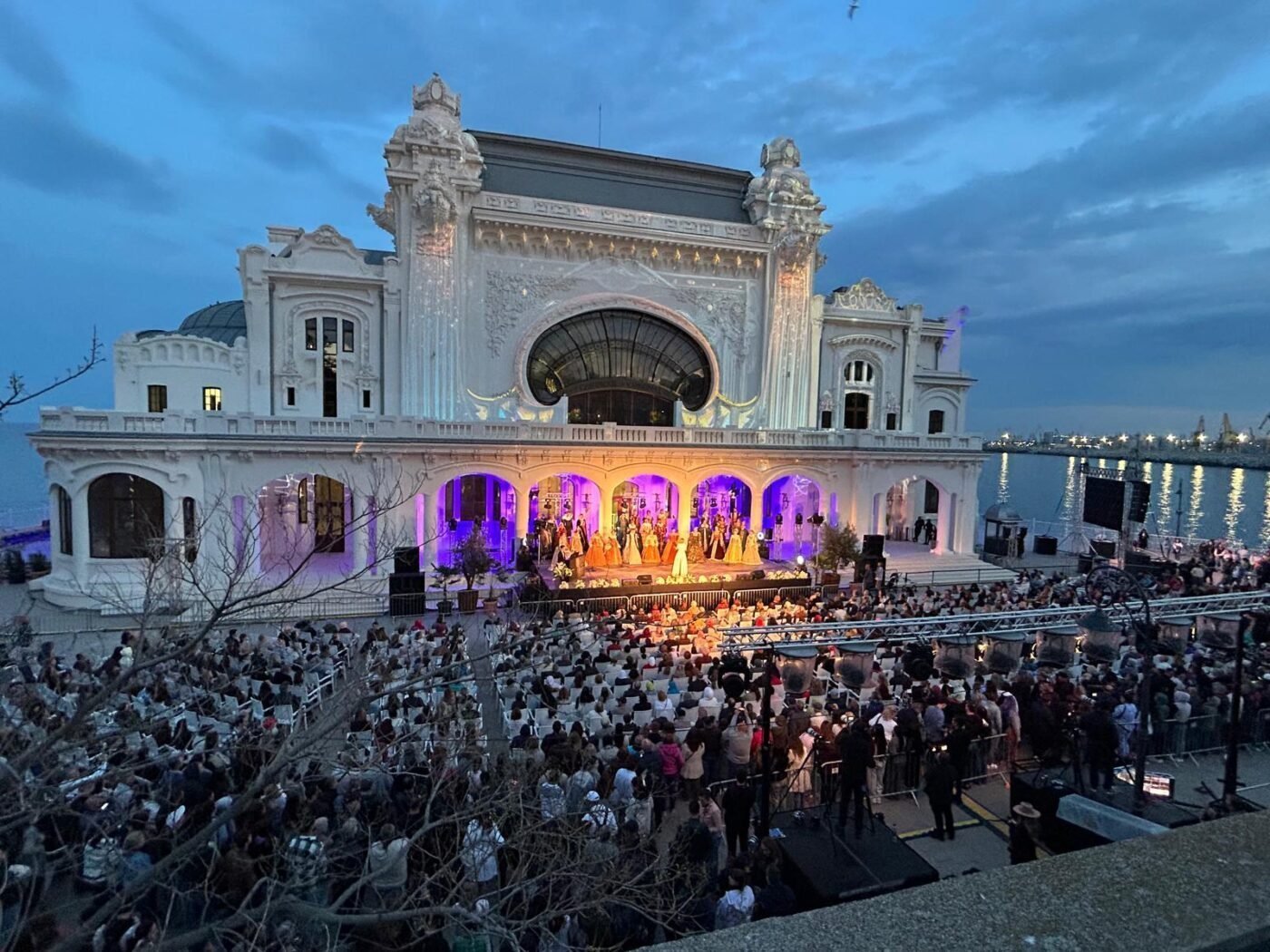 Video: Cazinoul din Constanța a înregistrat aproape un milion de euro profit în primele patru luni de la redeschidere, iar peste 170.000 de vizitatori au trecut pragul său din luna mai
