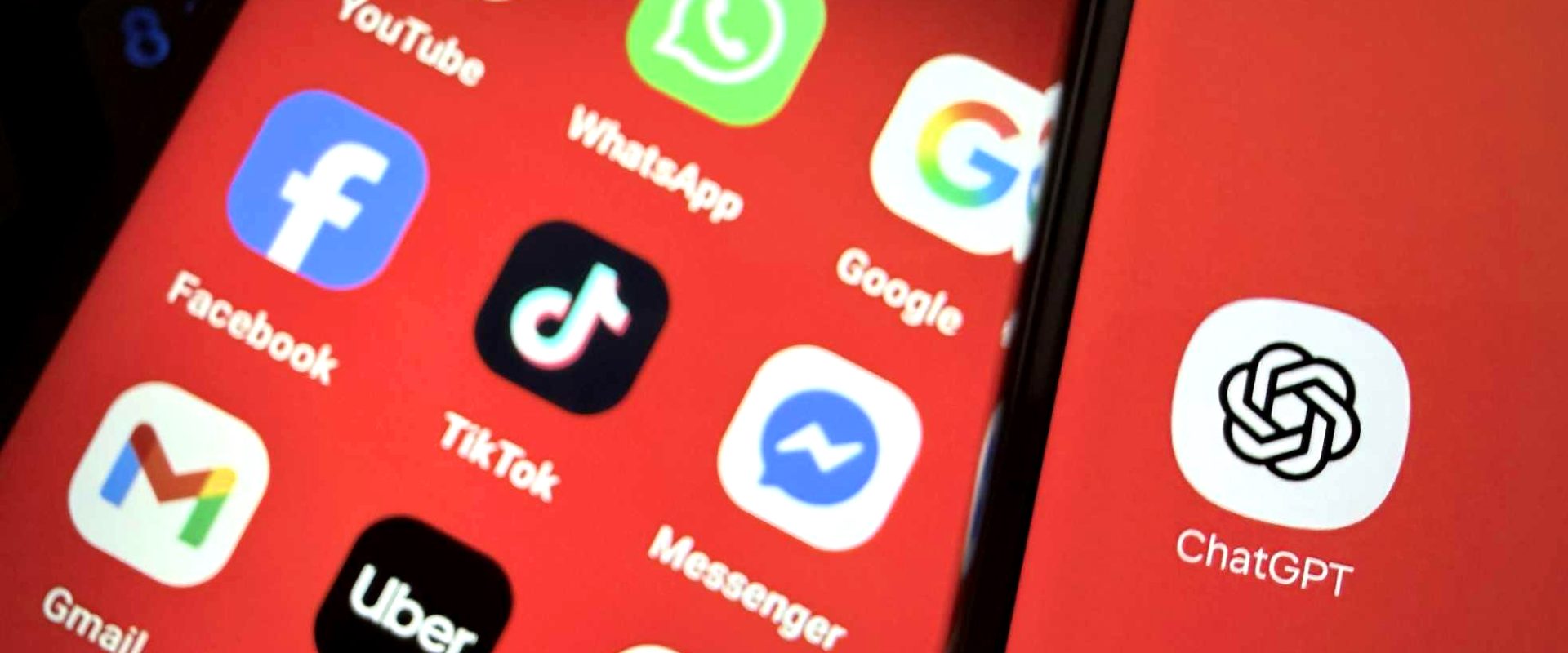 ChatGPT-poate-controla-aplicatiile-de-pe-deviceuri.jpg