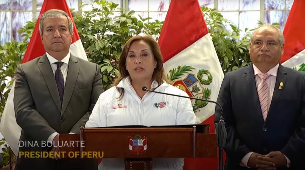 DIna-Boluarte.jpg