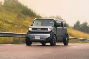 Dacia prezintă conceptul Hipster, o mașină electrică de oraș extrem de compactă.