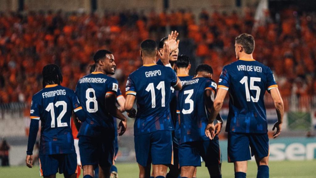 Gakpo marchează de două ori pentru Olanda