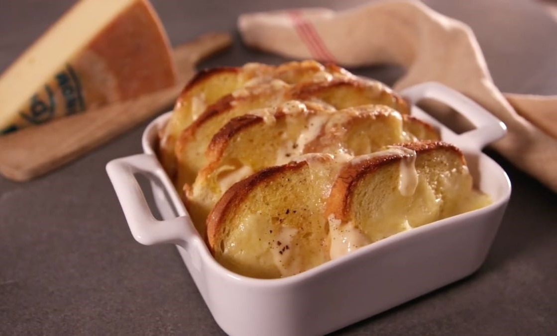 Gratin-di-pane-e-Fontina-DOP-.jpg