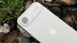 Fostul CEO Apple: Cel mai mare rival al companiei, un concurent real crucial