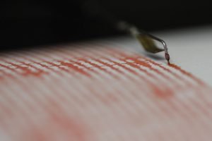 Stațiile seismice din București au detectat o activitate telurică echivalentă cu un cutremur de magnitudine 1,2, după explozia produsă în fața unui imobil din Rahova