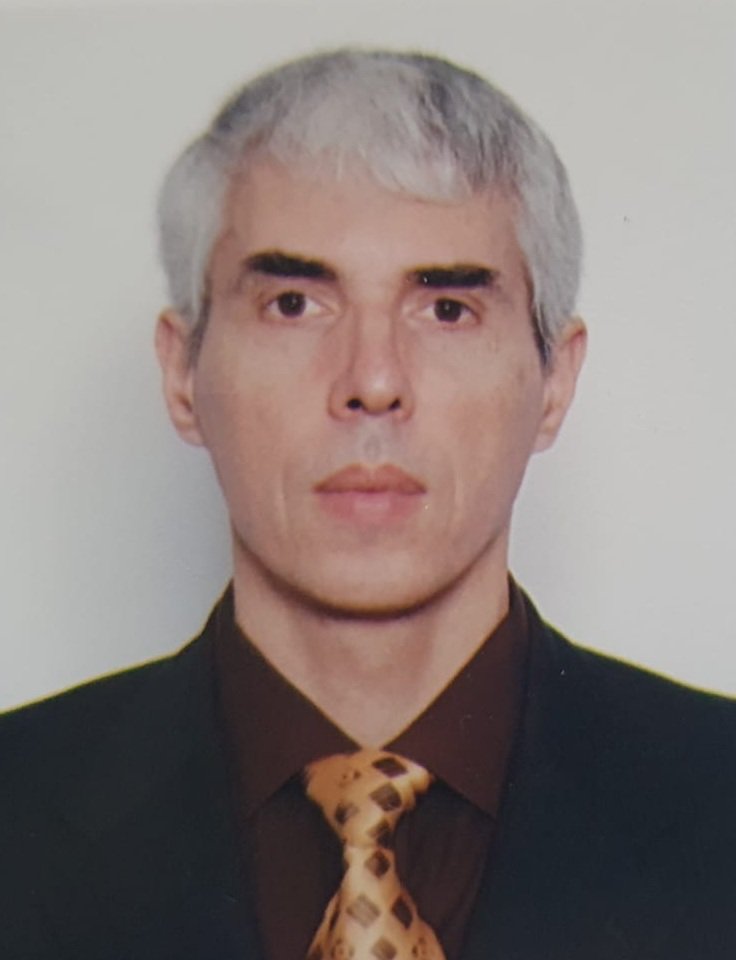 Între Guvernare și Opoziție: Perspectiva Cetățeanului Onest/Autopsia unei Democrații cu