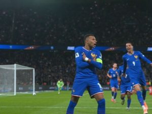 Kylian Mbappe a marcat superb pentru Franța împotriva Azerbaijanului, evitând șase adversari.