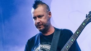 Moartea bassistului formației Limp Bizkit, Sam Rivers, la vârsta de 48 de ani