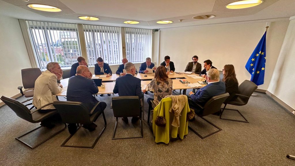 Nica: Importurile de otel din afara UE vor fi considerabil