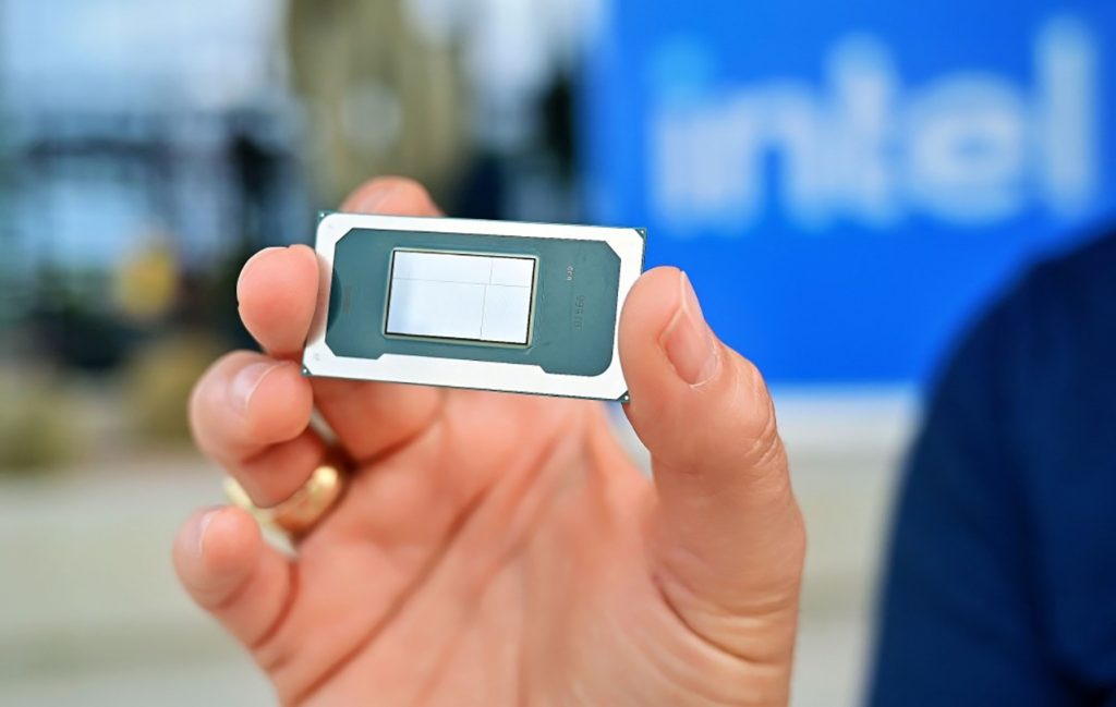 [ad_1] Intel întreprinde o nouă strategie de relansare în industria semiconductorilor, concentrată pe modernizarea fabricilor și adoptarea unor tehnologii inovatoare pentru cipuri