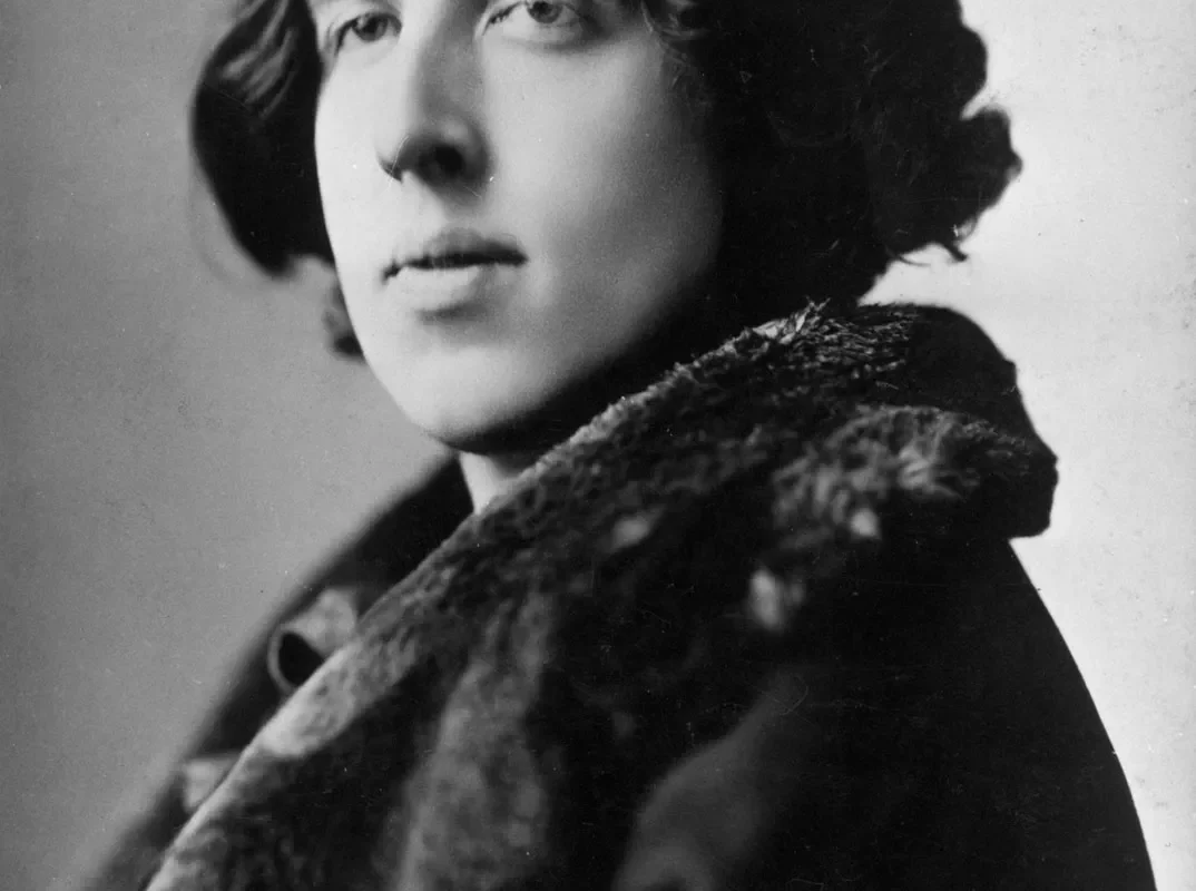Oscar-Wilde-1882.webp.webp