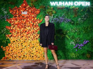 Sorana Cîrstea, sub lumini, la Wuhan