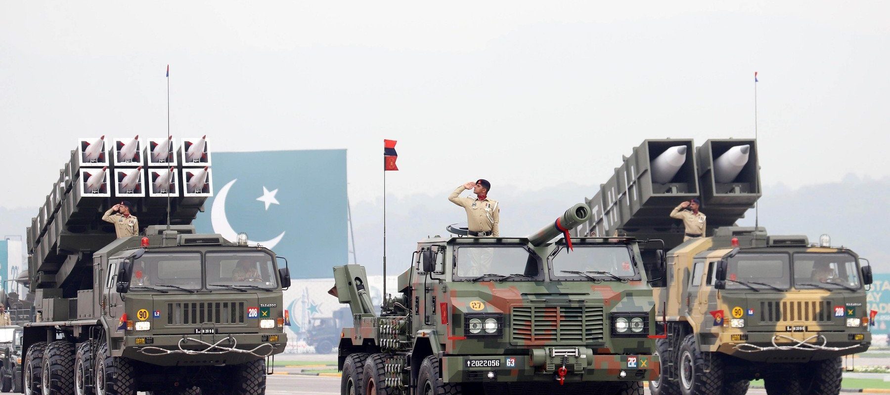 Parada-militara-in-Pakistan.jpg