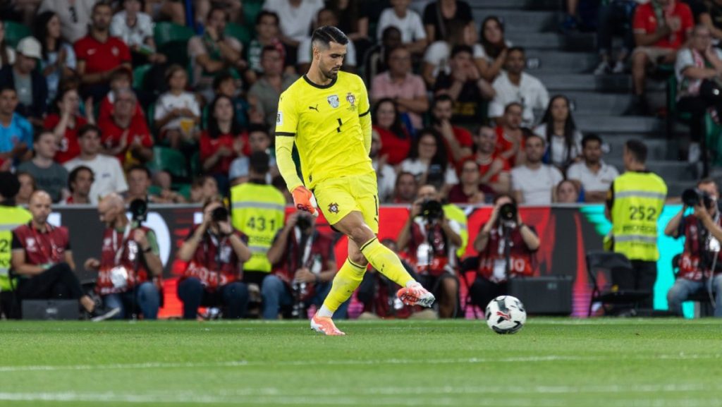 FC Porto: Diogo Costa titular na vitória de Portugal