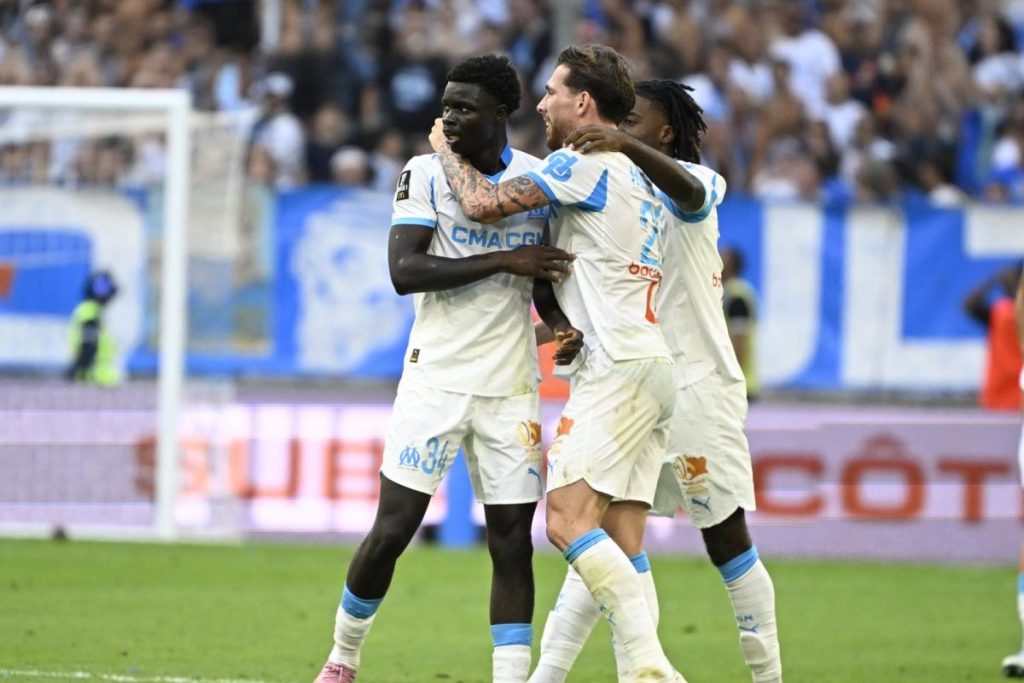 première titularisation pour Robinio Vaz préféré à Amine Gouiri et Pierre-Emerick Aubameyang