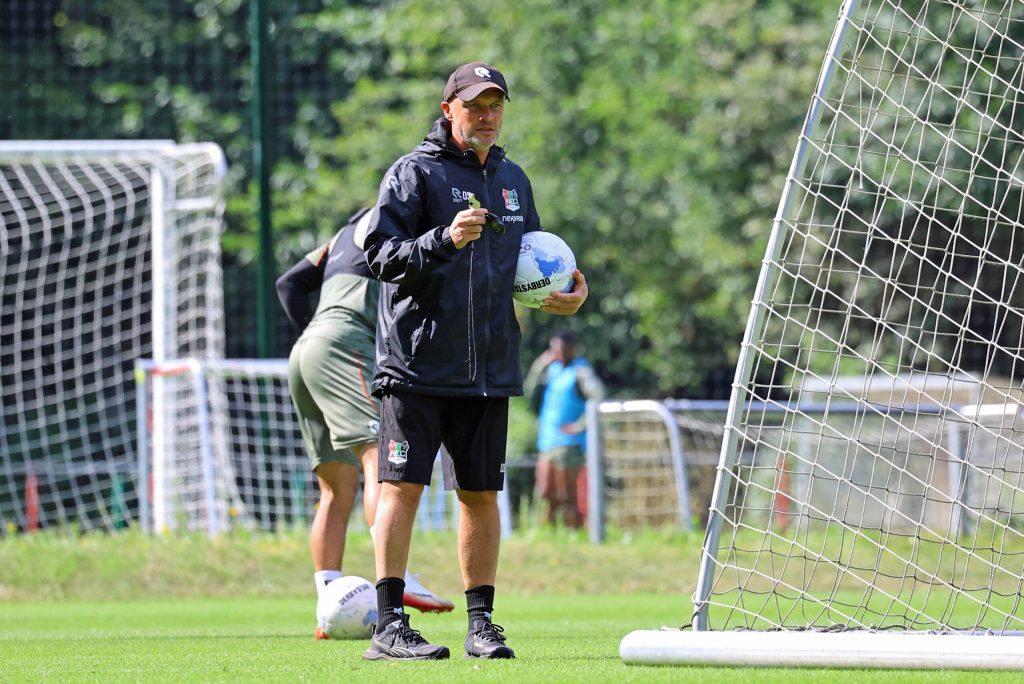 Schreuder nu consideră aventura europeană a lui Go Ahead Eagles un avantaj pentru NEC.