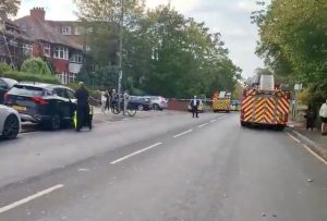 Actualitate de ultimă oră: Mai mulți oameni înjunghiați într-un atac de tip terorist de Yom Kippur la o sinagogă din Manchester; suspectul a fost rănit prin împușcare