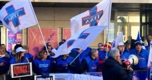 Sindicaliștii din Sănătate critică amânarea plății drepturilor câștigate în instanță.