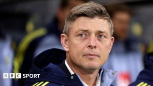 Suedia îl concediază pe antrenorul Jon Dahl Tomasson