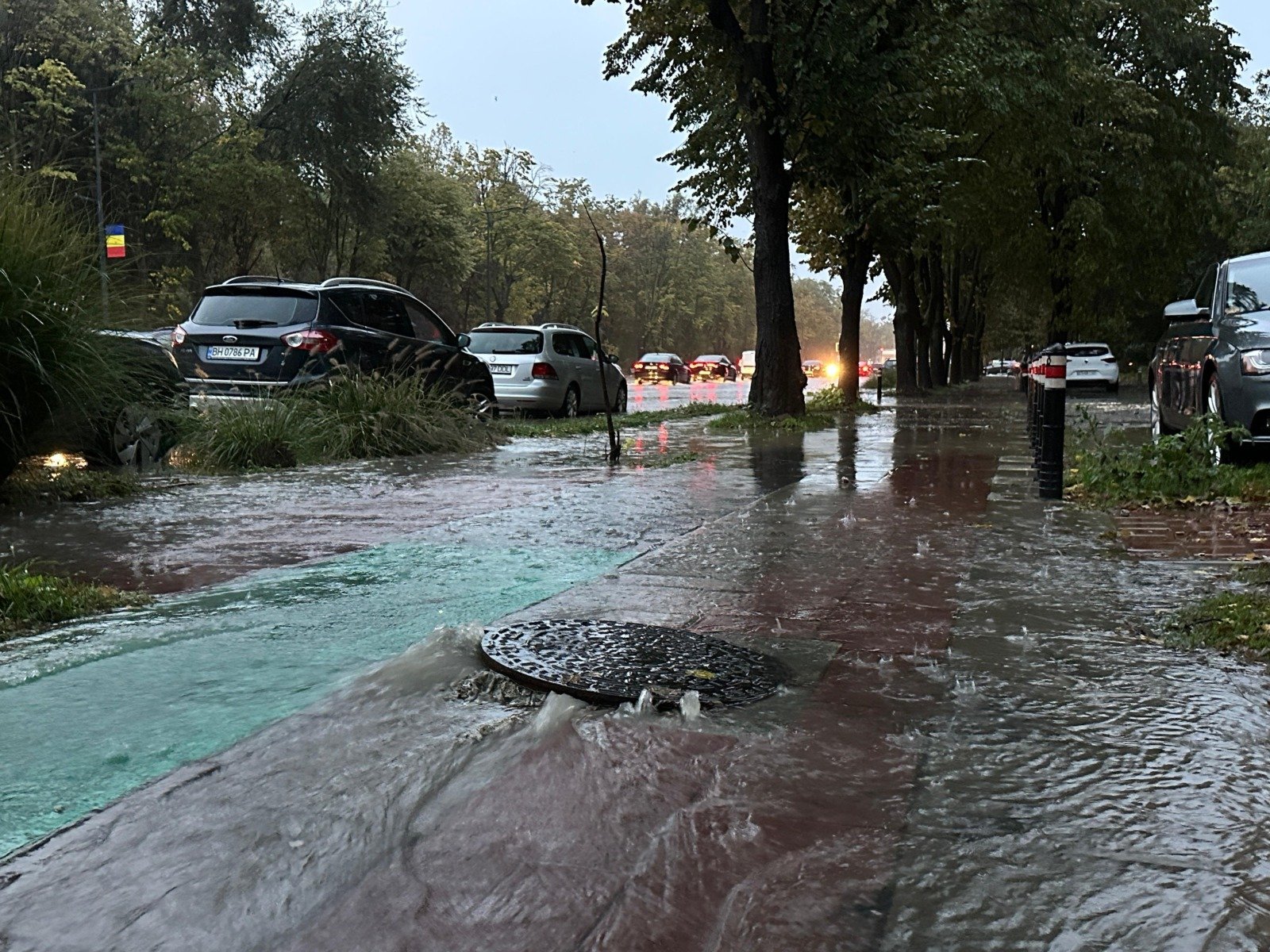 Directorul ANM: Ploi deja în Constanța cu 99 litri pe metru pătrat, estimări de până la 140 l/mp în orele următoare; media de octombrie fiind între 40 și 50 l/mp